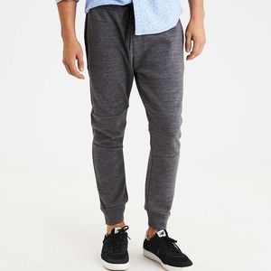 AE FLEECE JOGGER